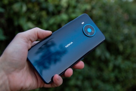 Nokia 8.3 появился в России: первый с 5G
